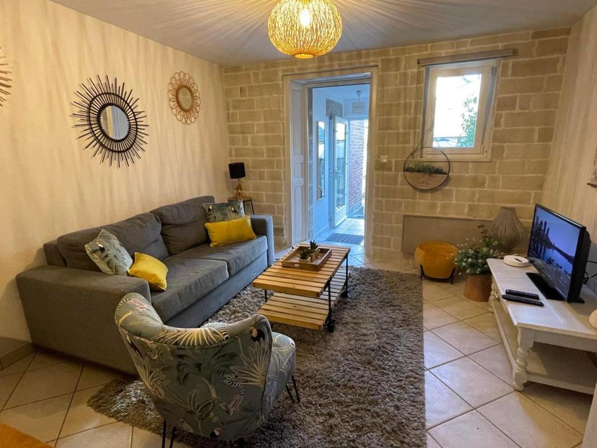 Le Patio, coeur de ville avec garage&jardin, gare à pied Vannes Esterno foto