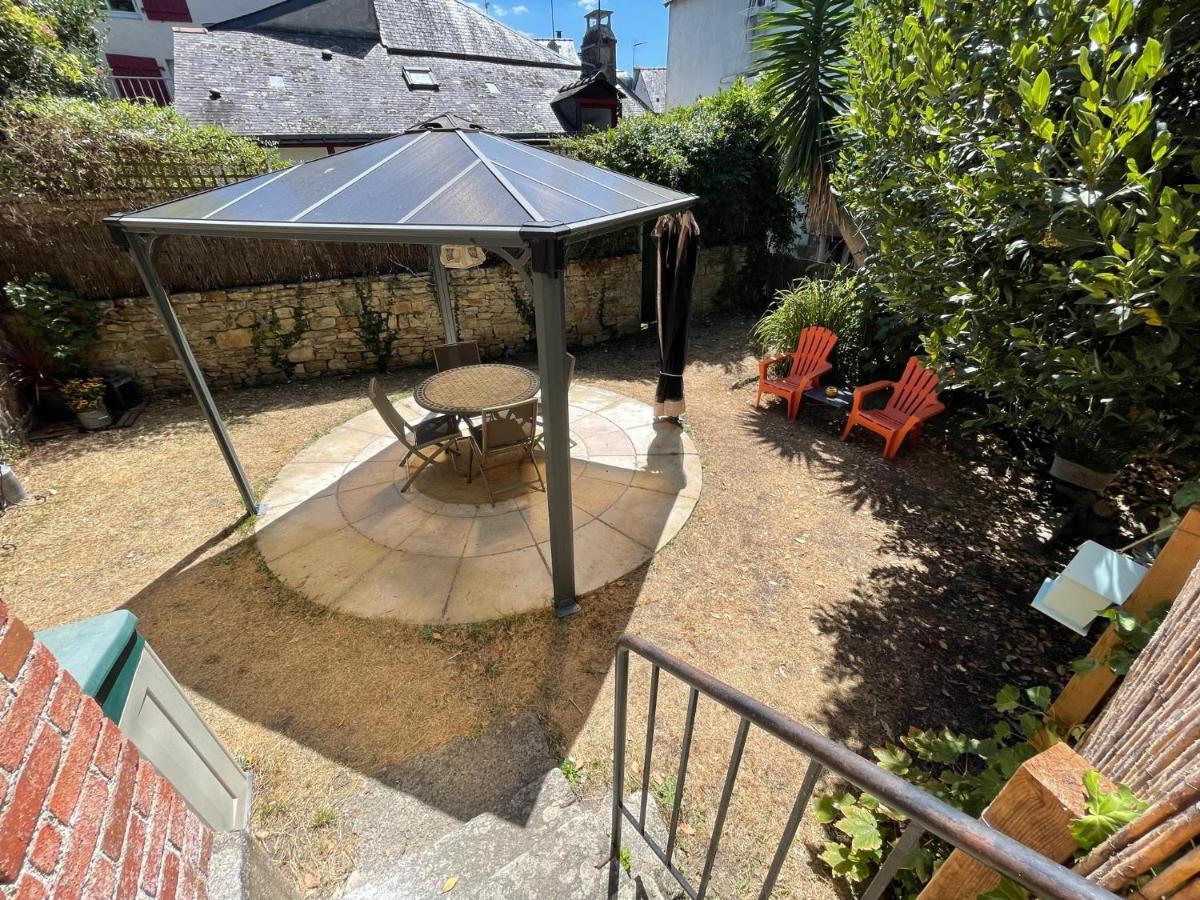Le Patio, coeur de ville avec garage&jardin, gare à pied Vannes Esterno foto