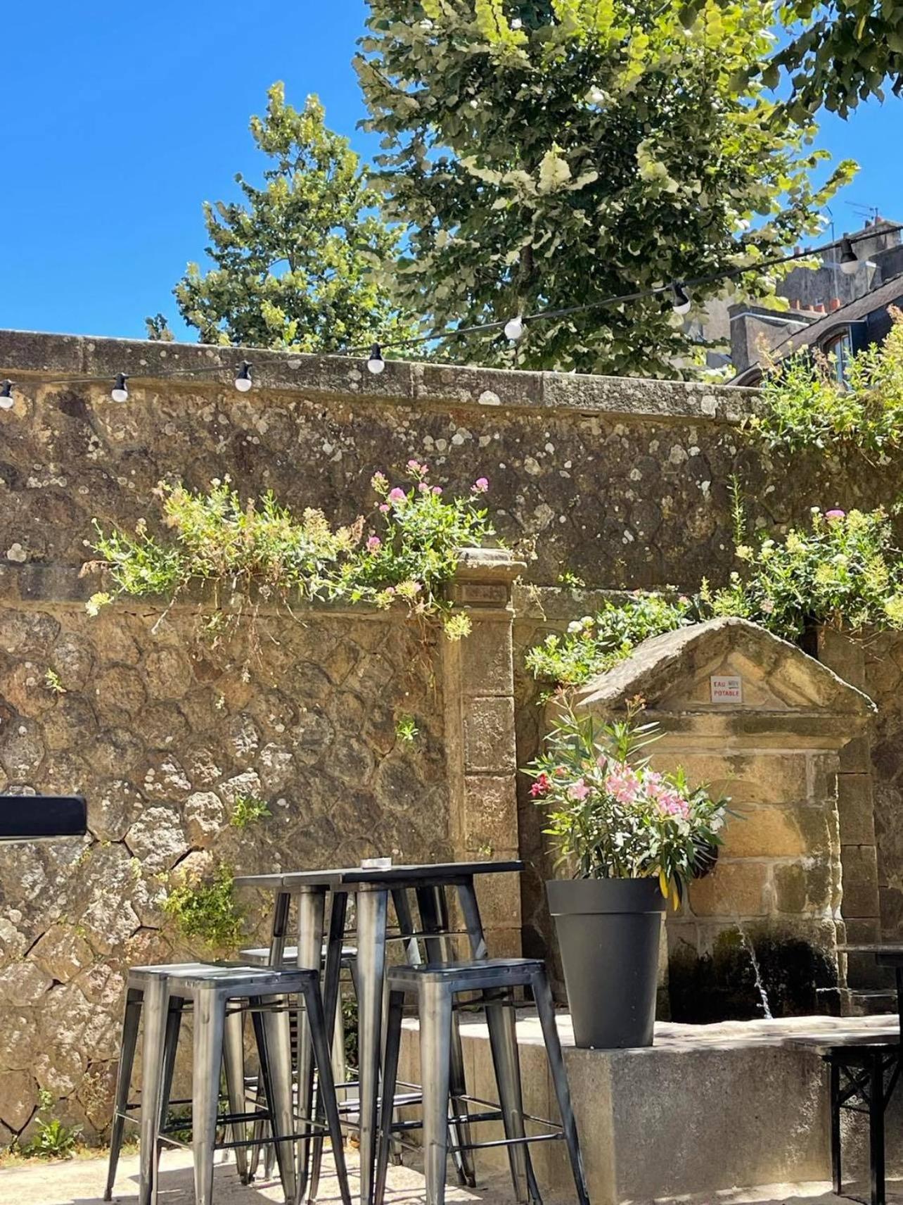 Le Patio, coeur de ville avec garage&jardin, gare à pied Vannes Esterno foto